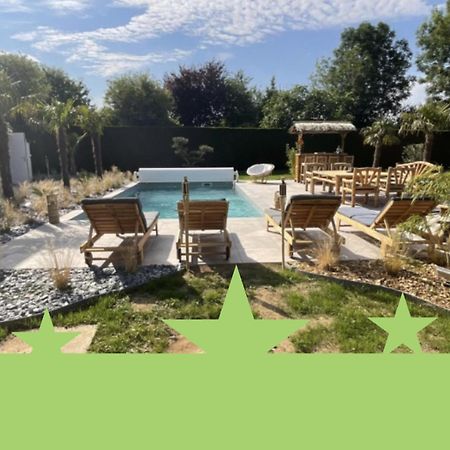 Le Petit Manoir Bed & Breakfast Farceaux Dış mekan fotoğraf