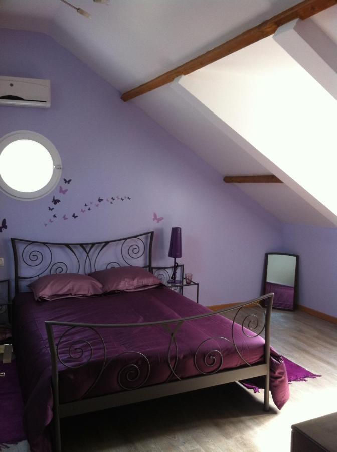 Le Petit Manoir Bed & Breakfast Farceaux Dış mekan fotoğraf