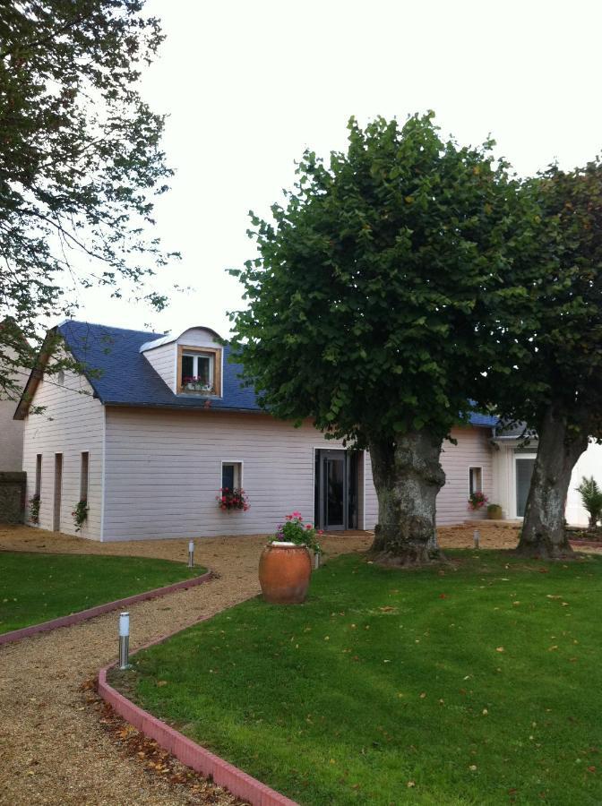 Le Petit Manoir Bed & Breakfast Farceaux Dış mekan fotoğraf